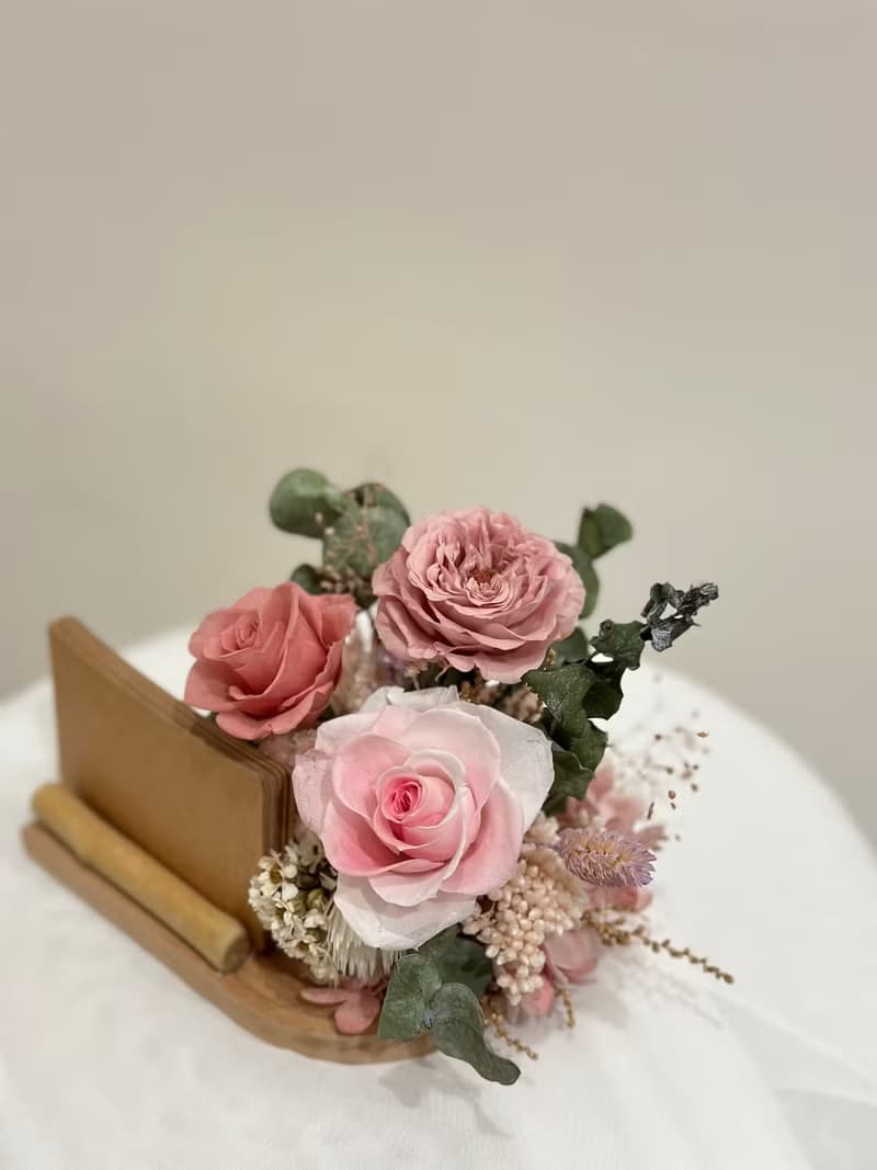 永生花名片座 辦公室療癒小物 新年禮物 開幕賀禮 代寫卡片