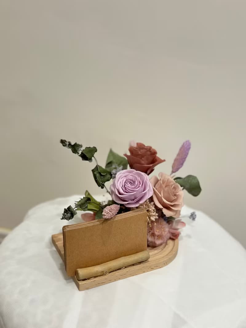 永生花名片座 辦公室療癒小物 新年禮物 開幕賀禮 代寫卡片