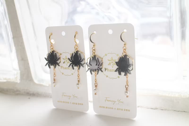 偷珍珠的蜘蛛∣原創設計垂墜【耳環 / 耳夾】－萬聖節