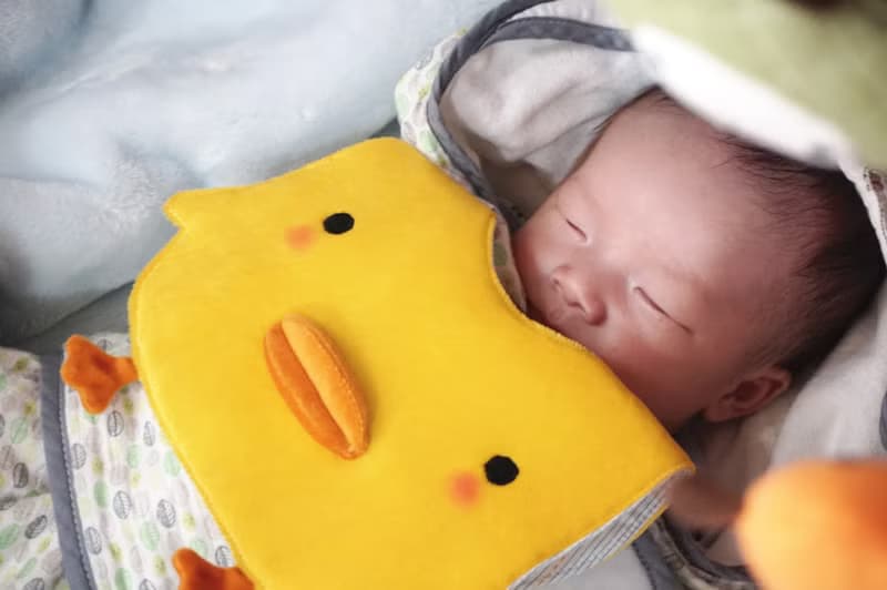  Bucute小黃鴨口水巾/寶寶的彌月禮物/口水巾/彌月
