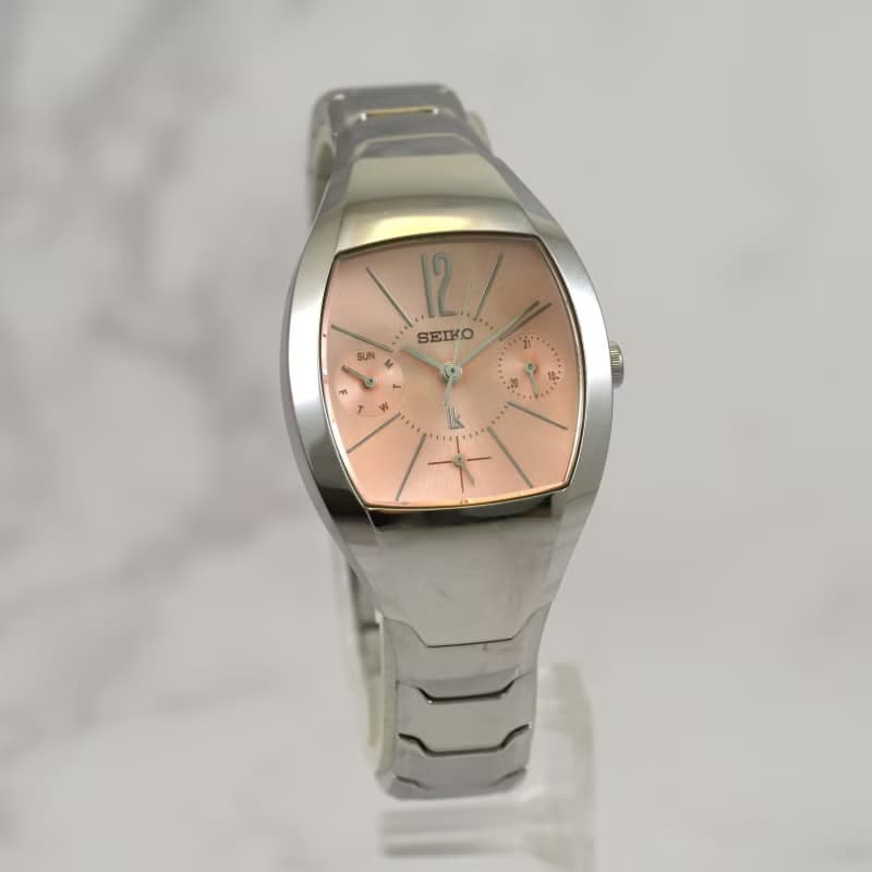 送料無料 SEIKO ルキア レディース腕時計 クォーツ 粉紅色 橙色  28mm  Ref.5Y89-5A20 手錶 古董錶 復古手錶 日本直送
