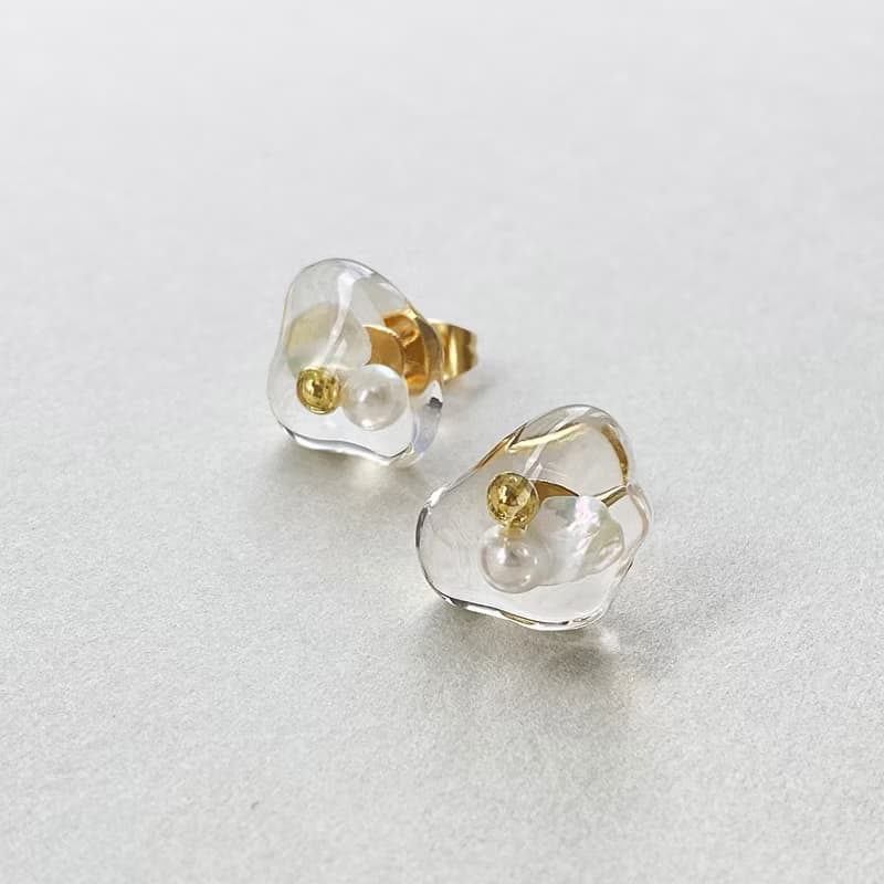 天然貝ウォーターピアス/イヤリング