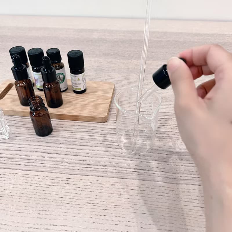 【體驗】精油淡香水課程 / 90 分鐘帶走你的情緒療癒香水
