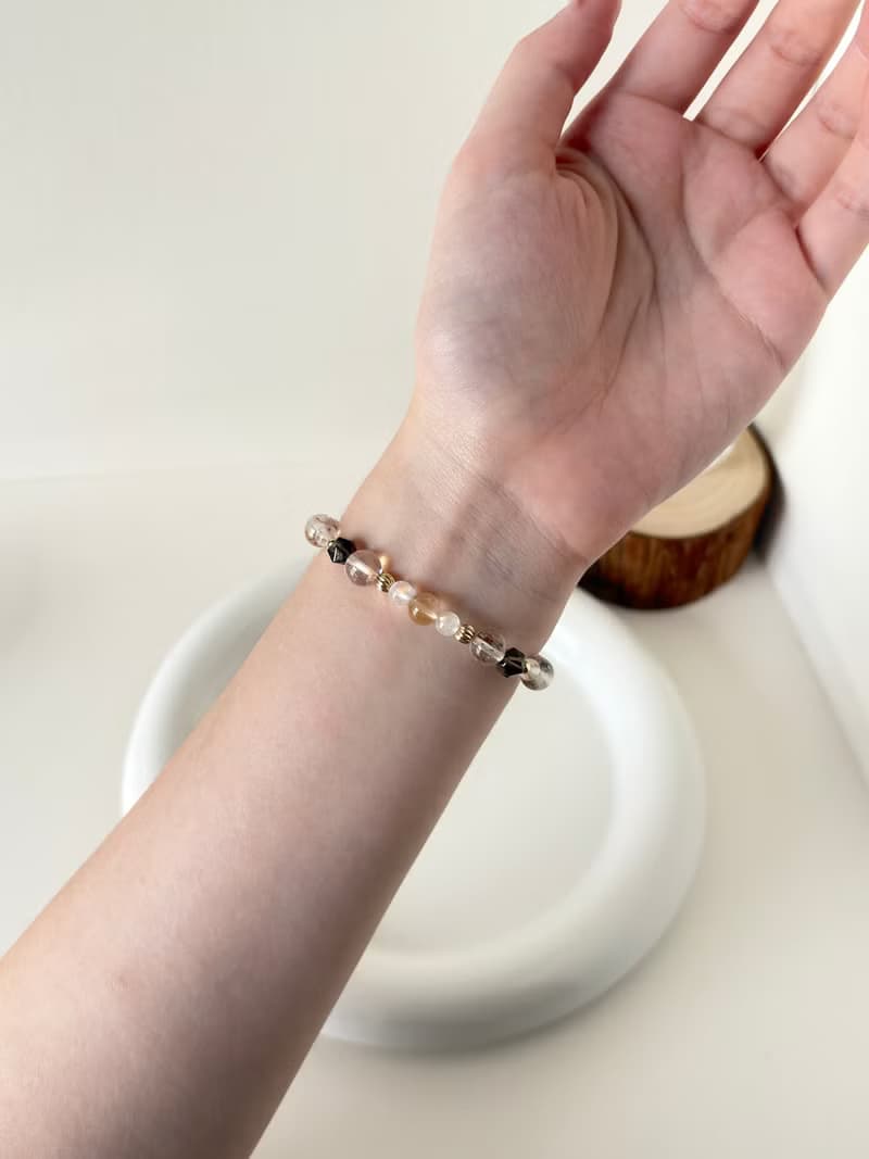 /暖風輕語/正能量避邪 橙兔毛 馬島月光石 黑金超 茶水晶 白水晶