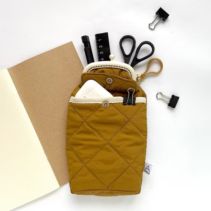 空氣感衍縫鋪棉塑膠口金筆袋/文具收納/黑/抹茶綠/藍/卡其綠