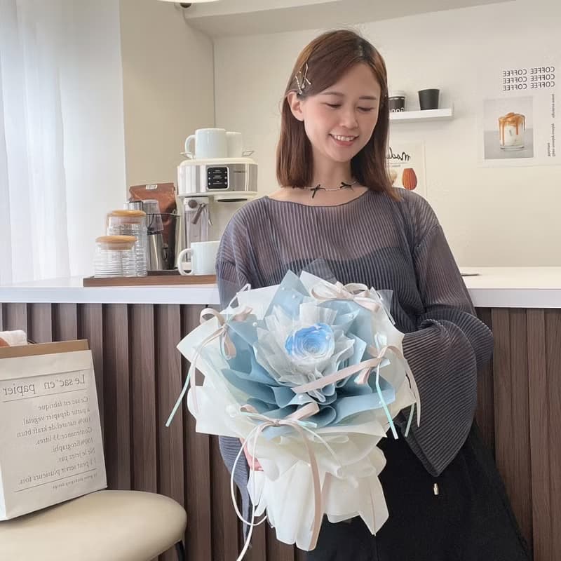 芭蕾舞風永生玫瑰花束 / 頂級厄瓜多永生玫瑰 七夕花束