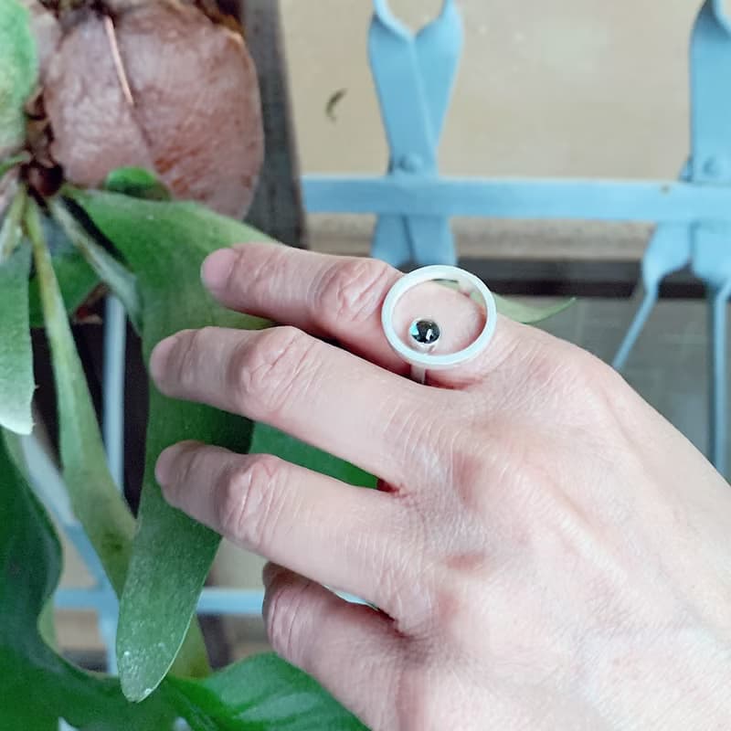 起點A款~純銀手工戒指鑲蛋面藍色拓帕石,青冶金工設計創作單品