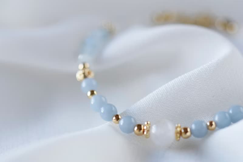 湛空。天使石 月亮石 海藍寶 白月亮石 18K包金 水晶 手鍊