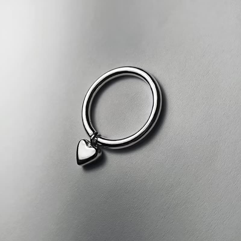 (925 Sterling Silver) Simple Heart Charm Ring