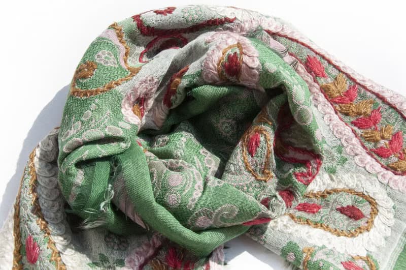喀什米爾Cashmere/水煮羊毛披肩/針織圍巾/刺繡圍巾/羊絨披巾-花