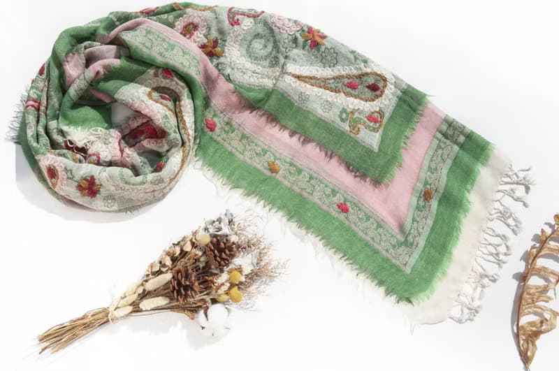 喀什米爾Cashmere/水煮羊毛披肩/針織圍巾/刺繡圍巾/羊絨披巾-花