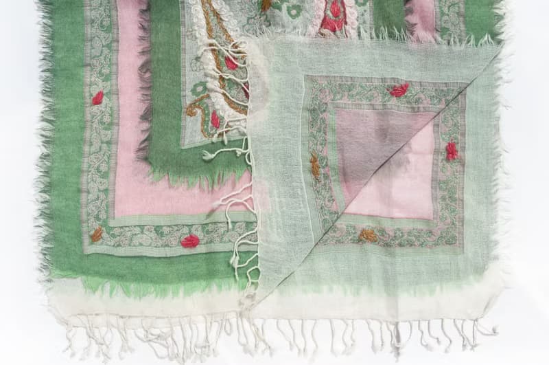 喀什米爾Cashmere/水煮羊毛披肩/針織圍巾/刺繡圍巾/羊絨披巾-花
