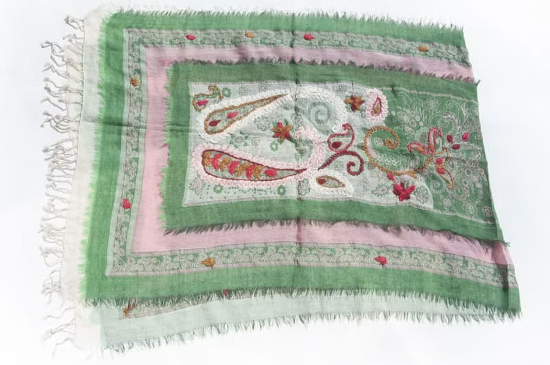 喀什米爾Cashmere/水煮羊毛披肩/針織圍巾/刺繡圍巾/羊絨披巾-花