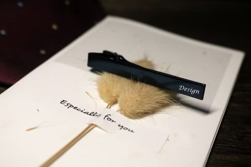 藍色精緻領帶夾免費刻字設計簽名禮盒裝