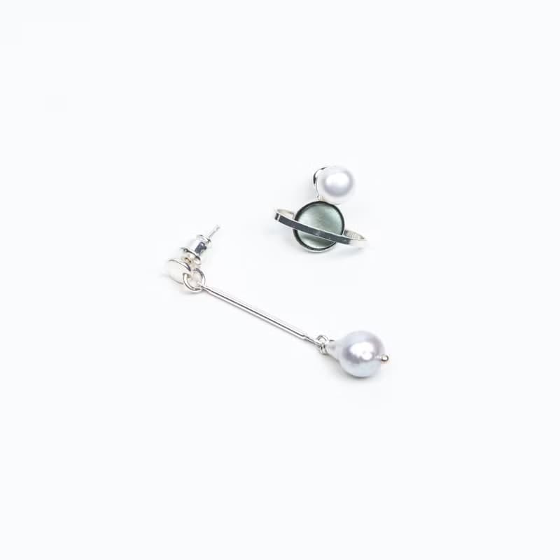 尼普頓珍珠不對稱耳環  Neptune asymmetrical pearl earrings