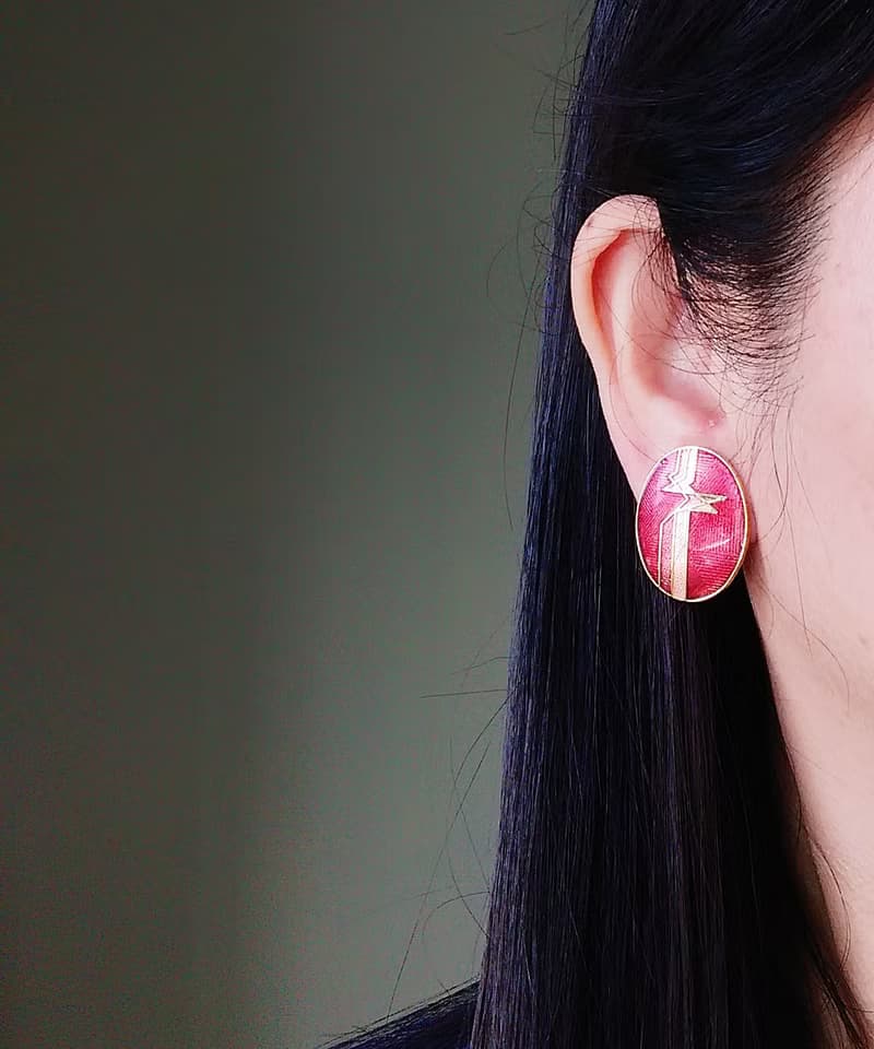 Vintage Jewelry  景泰藍 橢圓紅底 天堂鳥意象 夾式耳環