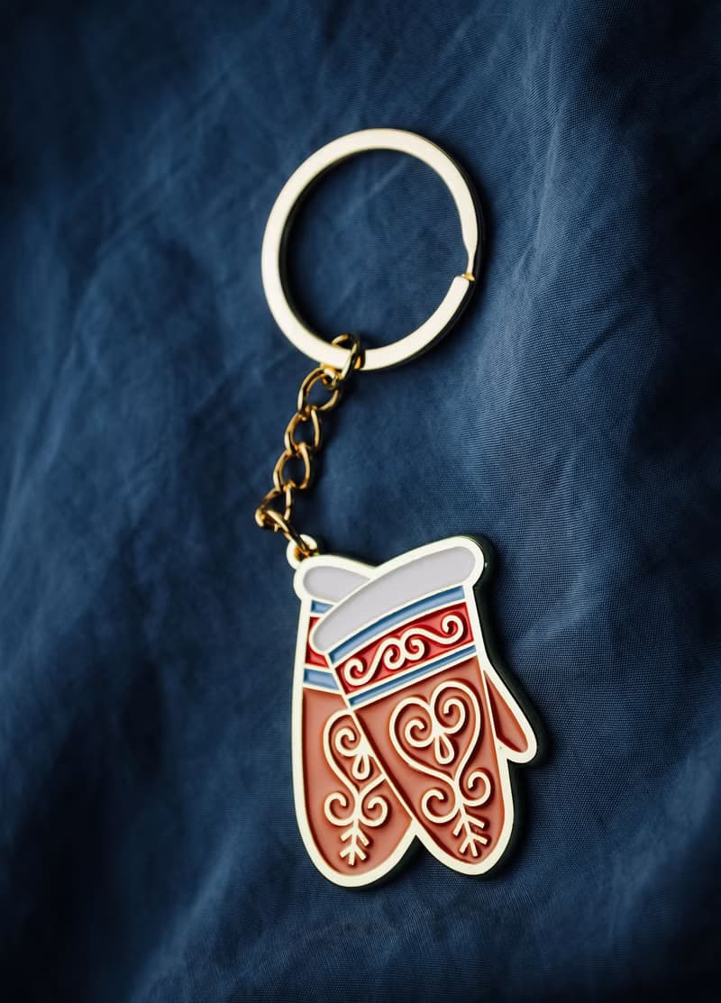 雅库特西伯利亚手套钥匙扣 搪瓷冬日饰品