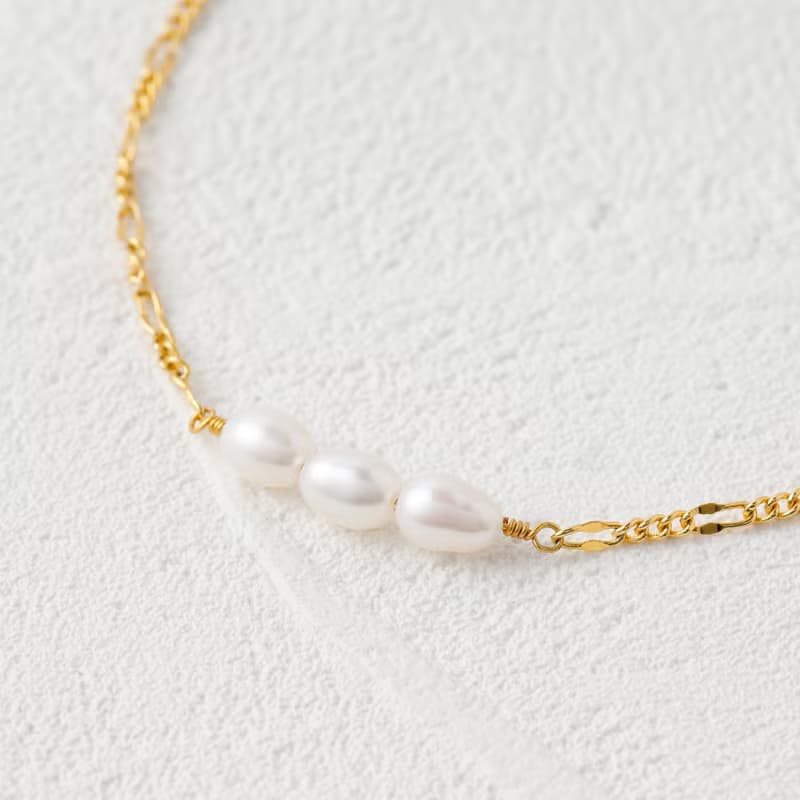 3 pearls magnet bracelet GD ニッケルフリーマグネットブレスレット　磁石で着脱簡単な淡水パールブレスレット　ゴールド