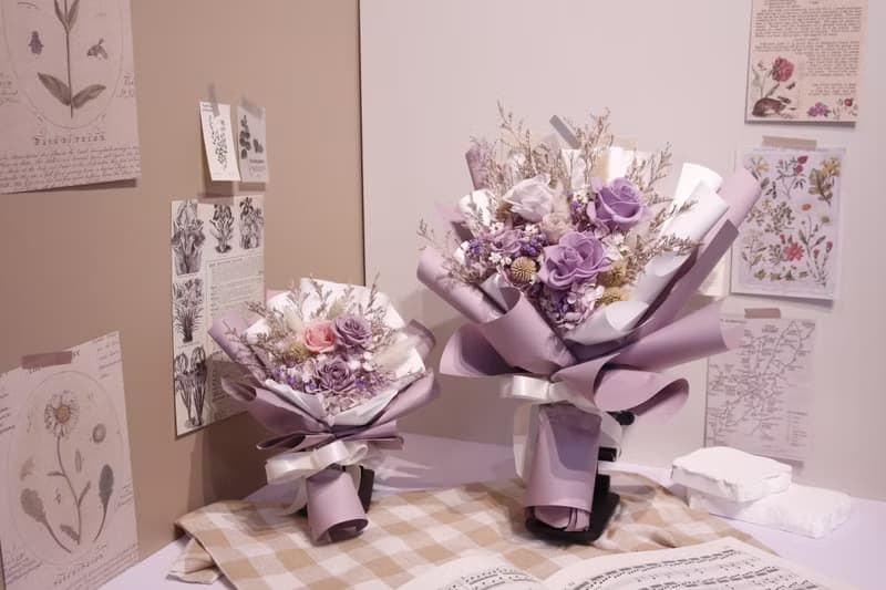 【中型永生玫瑰花束】— 淡雅紫花束