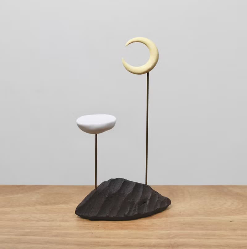 【香具用品】山與浮雲小香座-銘月