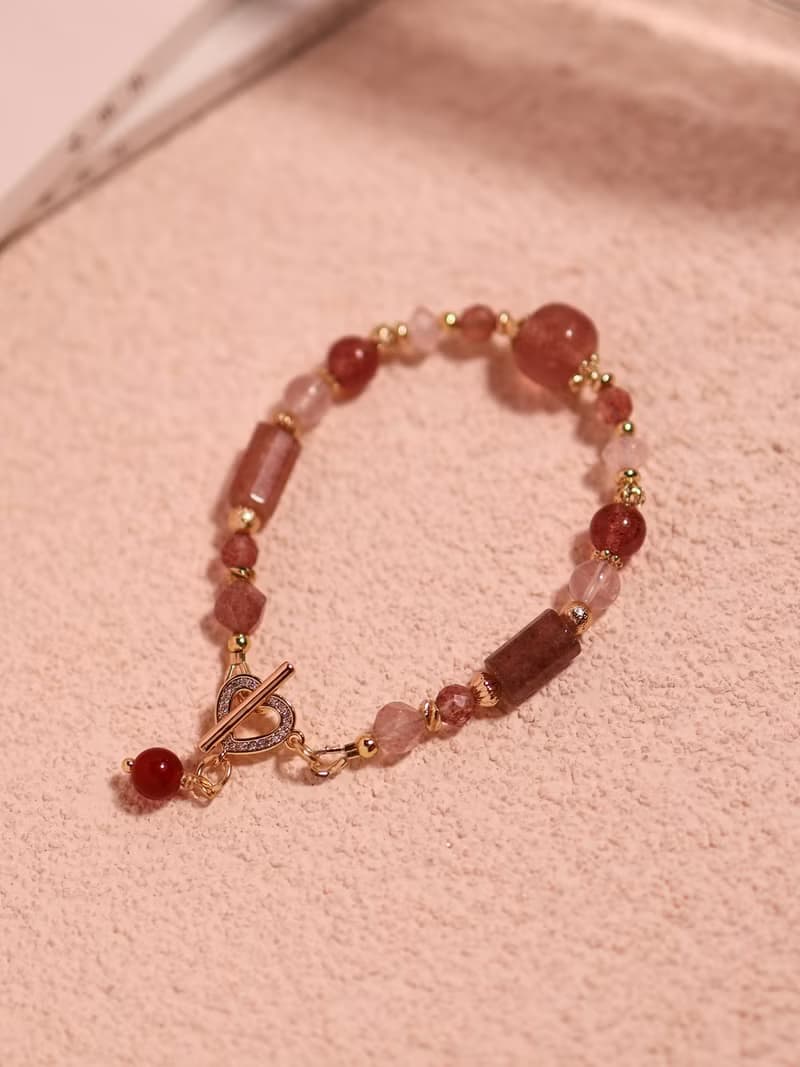 心口合一。草莓晶老型珠 星光粉晶 紅瑪瑙 14K包金 水晶手鍊