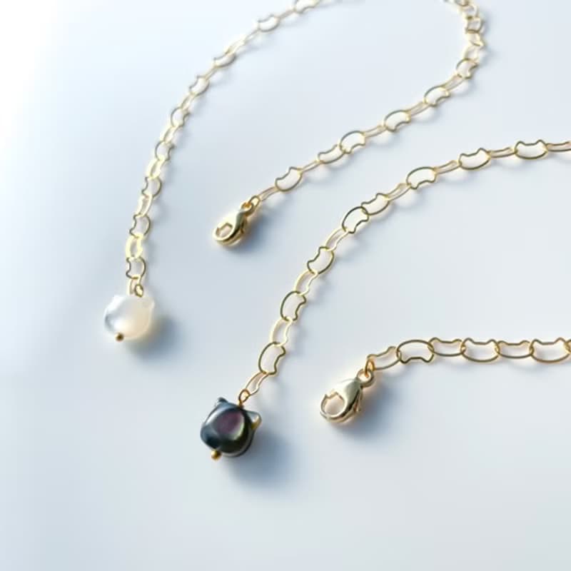 14kgf 貓咪手鍊 附貓咪貝殼吊飾 (黑蝶貝 或 白蝶貝)