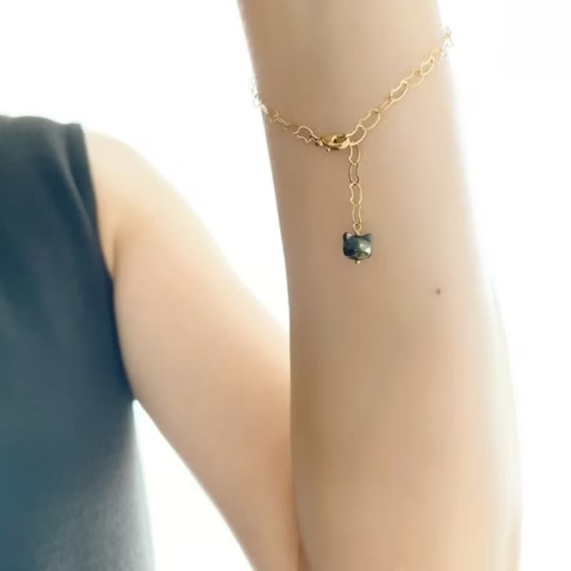 14kgf 貓咪手鍊 附貓咪貝殼吊飾 (黑蝶貝 或 白蝶貝)