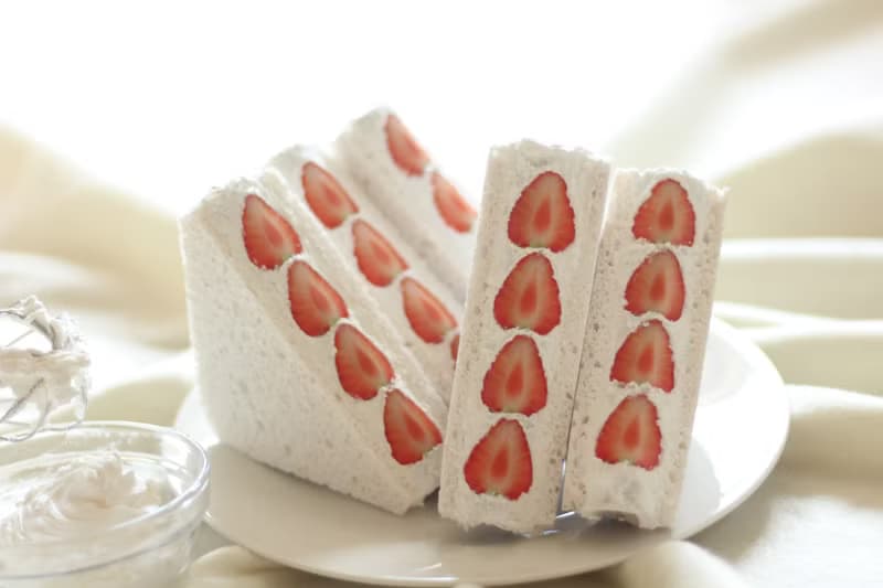 【鑰匙包】草莓三明治