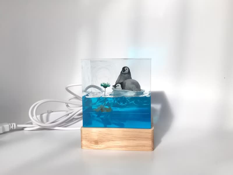浮冰企鵝環氧樹脂工藝品/創意手工滴膠小夜燈