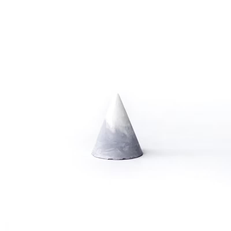 (預購) 莫蘭迪紫系列 | 大/小漸層水泥圓錐 戒台 擴香石