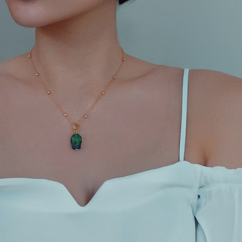 項鏈墜 | Wondrous Glass Tulip 奇幻鬱金香