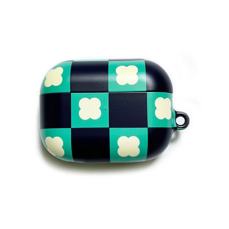 clover check hard AirPods Case (green)