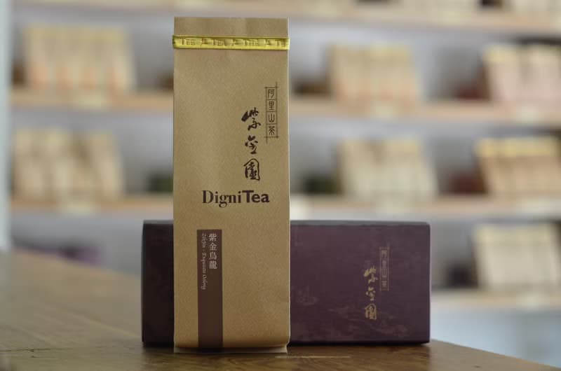 紫金烏龍 春茶/輕焙火(花香型/ 紅水烏龍款)