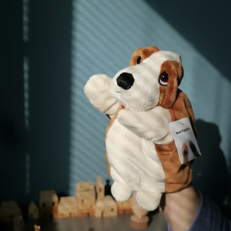 Hush Puppies 10吋 手掌巴吉度玩偶