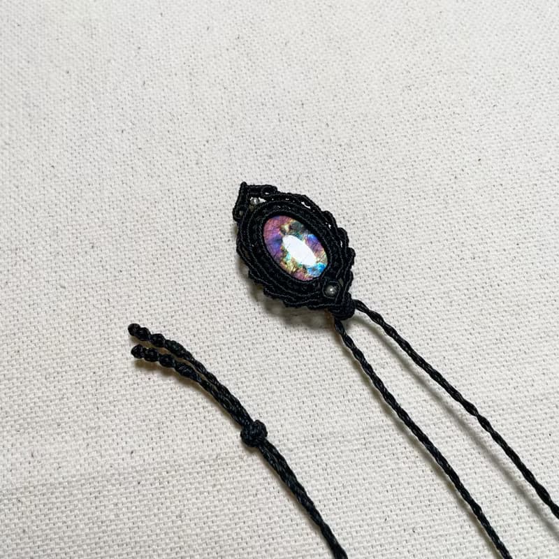 蠟線編織/特殊異彩光拉長石項鍊