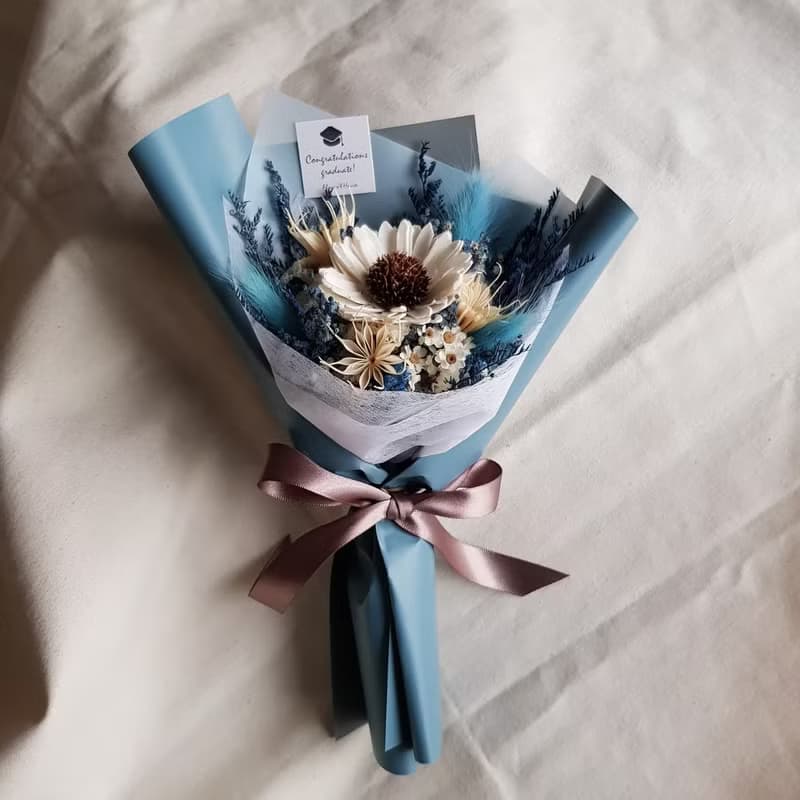 乾燥花蓪草向日葵花束|畢業 祝賀 生日 慶祝 學士帽S|4色可選