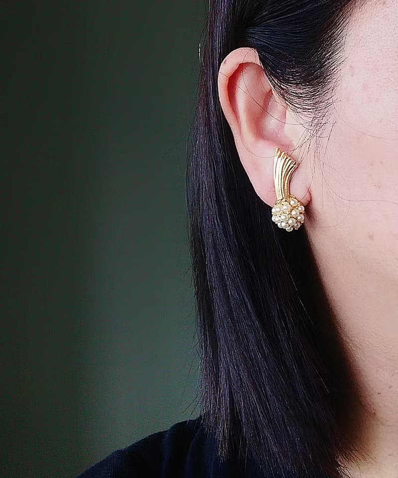 Vintage Jewelry 西洋古董飾品 優雅 小流星 仿珠 夾式耳環