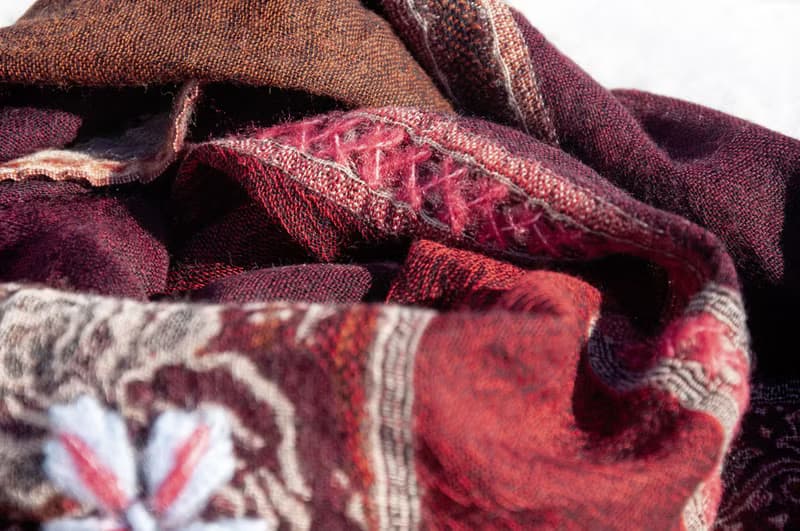 喀什米爾Cashmere/水煮羊毛披肩/針織圍巾/刺繡圍巾/羊絨披巾-花
