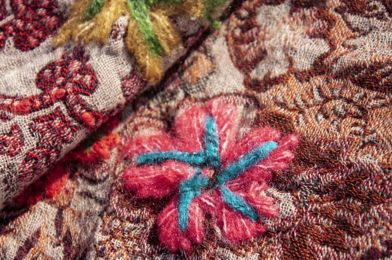 喀什米爾Cashmere/水煮羊毛披肩/針織圍巾/刺繡圍巾/羊絨披巾-花