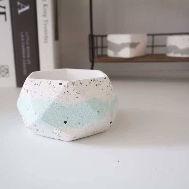 鑽石幾何盆 • 磨石款 / 手作水泥盆器 / 觀葉植物 / 生日送禮