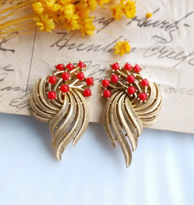 Vintage Jewelry 西洋古董飾品 TRIFARI 對稱流線 夾式耳環