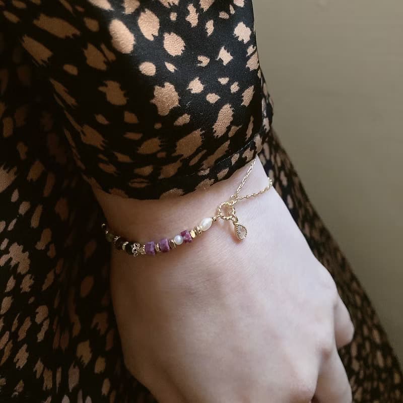 【一月・陸蓮】籠中蝶 | 梅花碧璽手鍊 長度可調