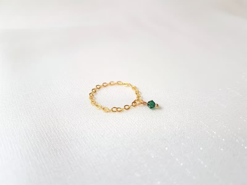 垂墜水晶 鍊戒 (祖母綠)