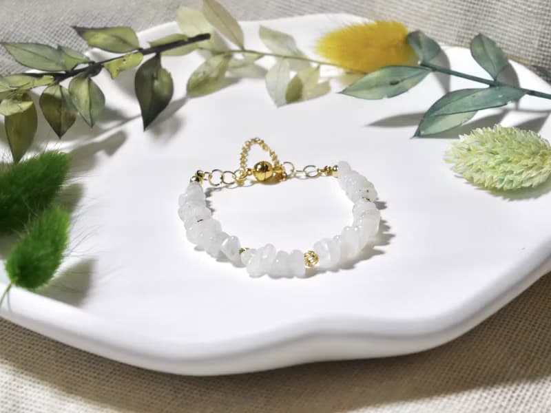 手作天然石個性手鍊 月光石