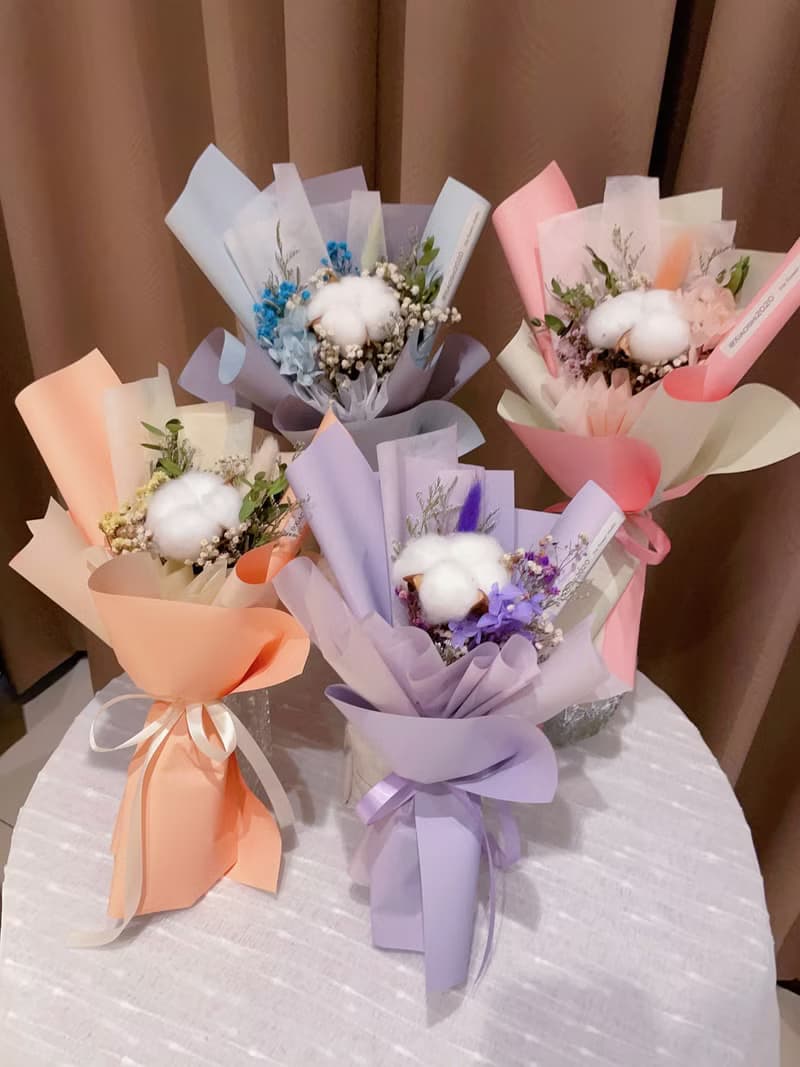 紅豆粉棉花花束 小花束 乾燥花束 生日禮物 畢業花束 情人節花束