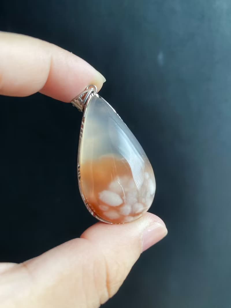 櫻花瑪瑙 牛血紅 冰透 溫柔 漸層花 S925銀鑲拖 天然石 項鍊