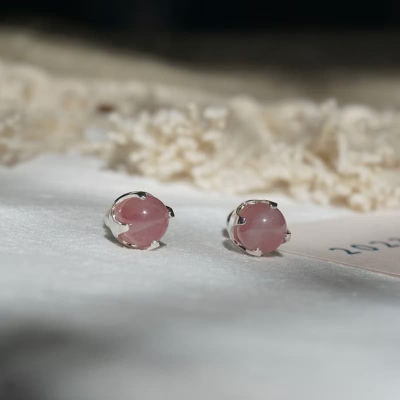 925純銀耳環 粉水晶耳環 純銀耳針 | 6mm馬粉晶 一對 ER-00007
