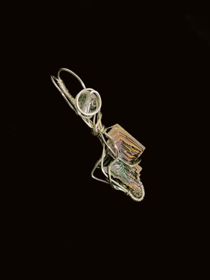 Angelin Jewelry || 彩虹鉍晶體 / 墜飾 / 晶礦 / 項鍊 / 禮物