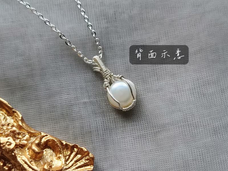 【 一首詩 】天然淡水珍珠小吊墜/聖誕禮物/交換禮物/情人禮物