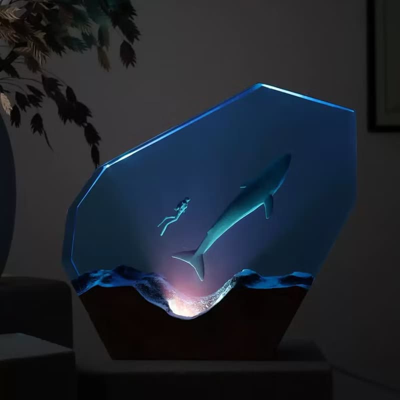 Solo Explorer 單獨潛水員探險海洋裝飾夜燈擺件
